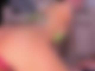 Live cam show with cristalsmiith - Athletic on madthumbs