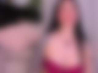 Live cam show with cristalsmiith - Tease MILF on SmokeAndPoke