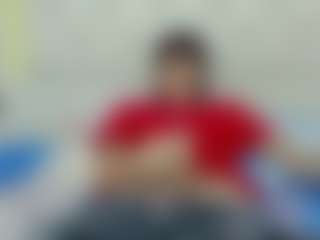 Live cam show with Damian Well - Smoking on Chatstar