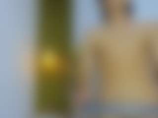 Live cam show with Damian Well - Muscular on ObeyMaria