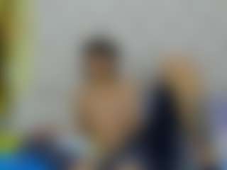 Live cam show with Damian Well - Brown Eyes on Uber Horny