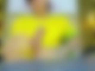 Live cam show with Damian Well - Brown Eyes on StripNow