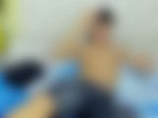 Live cam show with Damian Well - Tease on Camsoda