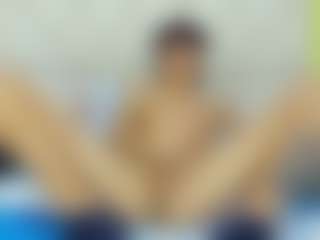 Live cam show with Damian Well - Black Hair on Camiplay Live