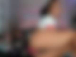 KhloeSweets's Live Sex Cam Show