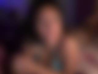 adoregenie's Live Sex Cam Show