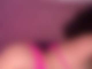 adoregenie's Live Sex Cam Show