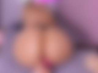 Live cam show with AMBARASM - Small Tits on Dolls Live