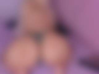 Live cam show with AMBARASM - Athletic Lush on Big Tits