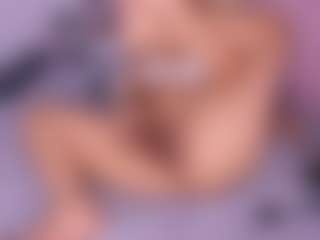 Live cam show with AMBARASM - Arab Striptease on Camsoda