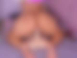 AMBARASM's Live Sex Cam Show