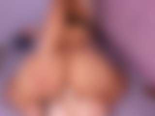Live cam show with AMBARASM - Blonde Hair Dildo on AdultVida.com