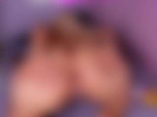 Live cam show with AMBARASM - Lush on StripNow