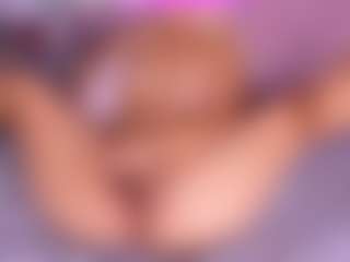 Live cam show with AMBARASM - Tease Curvy on Camsoda