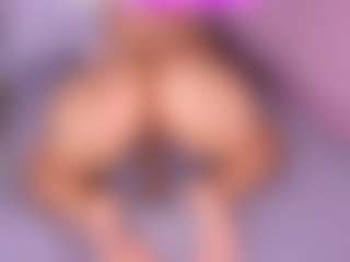 Live cam show with AMBARASM - Moaning on Camsoda