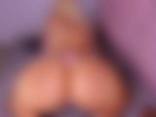 Live cam show with AMBARASM - Small Tits Toys on Camsoda