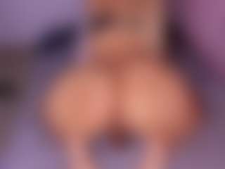 Show de cam en vivo con AMBARASM - Ass Bouncing en Camsoda