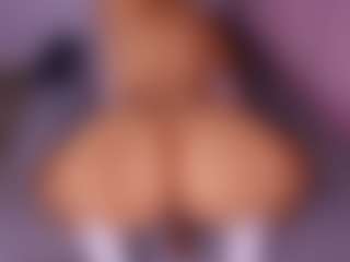 Live cam show with AMBARASM - Squirt on Camsoda