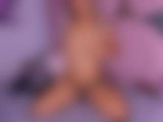 Live cam show with AMBARASM - Blonde Hair Shaved Pussy on Camsoda