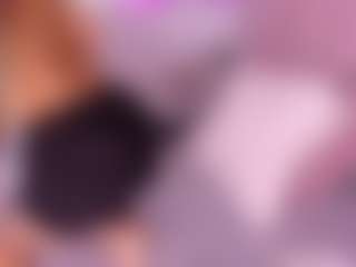 Pokaz na żywo z AMBARASM - Spank Blonde Hair na Camsoda