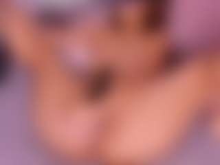 Live cam show with AMBARASM - Blonde Hair HD on Camsoda