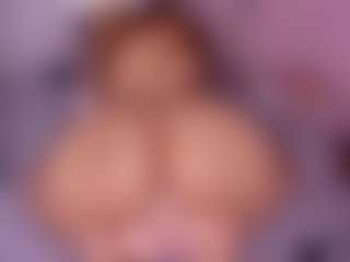 Live cam show with AMBARASM - Squirt on SinfulBabes