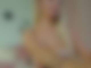Live cam show with AryaNaughty - Butt Plug on Camsoda