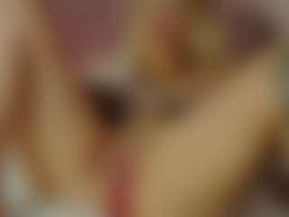Live cam show with AryaNaughty - Smoking on Camsoda
