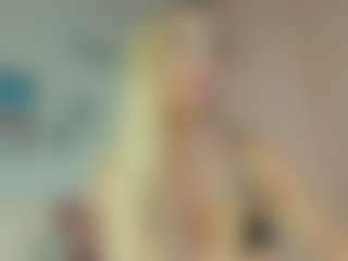 Live cam show with AryaNaughty - Brown Hair on Soda Cam