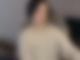 Live cam show with esajukyy - Butt Plug on Mixed Magazine Live