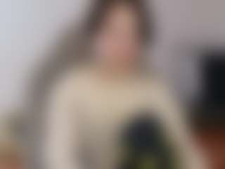 Live cam show with esajukyy - Smoking on Camiplay Live