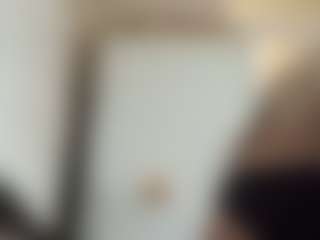 Ellinrosex's Live Sex Cam Show