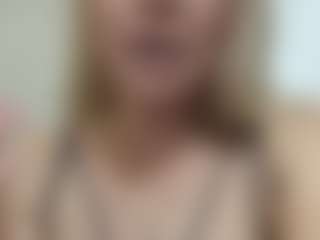 Ellinrosex's Live Sex Cam Show