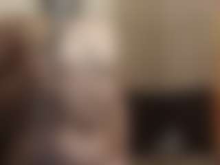 Ellinrosex's Live Sex Cam Show
