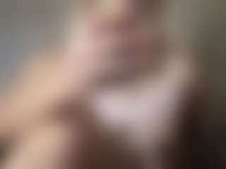 Ellinrosex's Live Sex Cam Show
