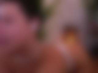 Mia's Live Sex Cam Show