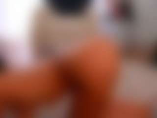 Live cam show with Mia - MILF on xxxlivecams.org