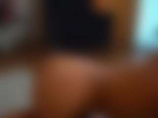 Mia's Live Sex Cam Show