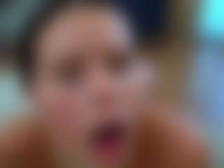 Mia's Live Sex Cam Show