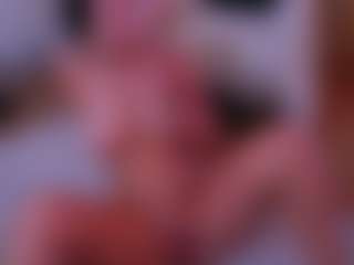Mia's Live Sex Cam Show