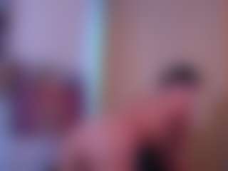 Live cam show with Mia - Sex on Camsoda