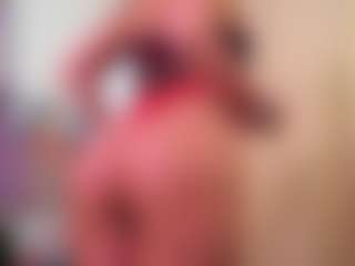 Live cam show with Mia - Flash on Camsoda