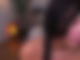 Mia's Live Sex Cam Show