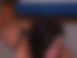 Live cam show with Mia - Facial Piercings on livesuperchat.net