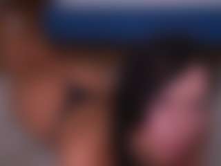 Mia's Live Sex Cam Show