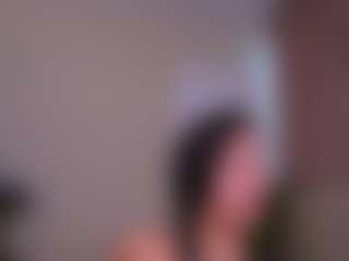 Mia's Live Sex Cam Show