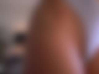 Mia's Live Sex Cam Show