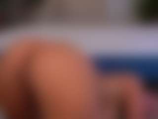 Mia's Live Sex Cam Show