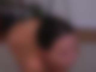 Mia's Live Sex Cam Show