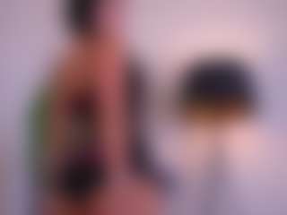 Live cam show with Mia - Cum In Pussy on StripNow